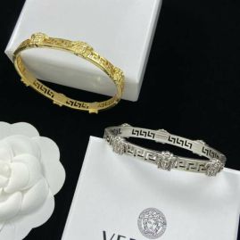 Picture of Versace Bracelet _SKUVersacebracelet06cly9016659